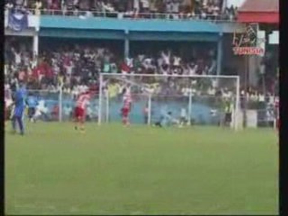 Dailymotion - le scandale de club africain