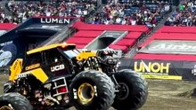 Great Combo! #monstertruck #monsterjamworldfinals #racing #monstertruckjump #sendit #offroad