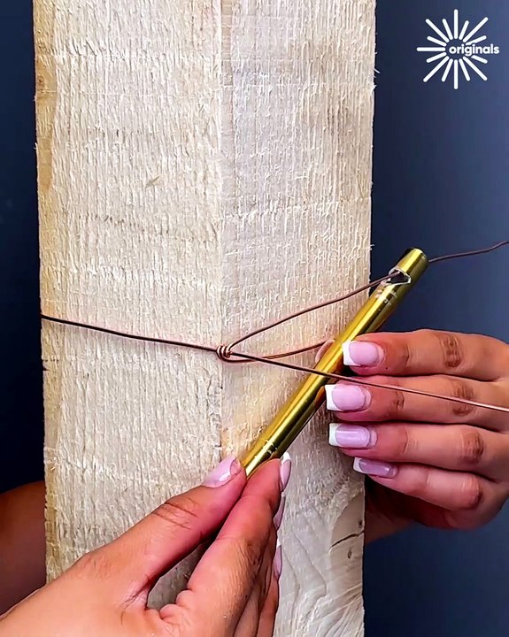 Wire-twist hack, tighten anything in seconds! 🛠️ - video Dailymotion