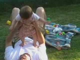 Scene de vie à Mauves