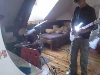 Guillaume (baterie) et Vincent (Guitare electrique)