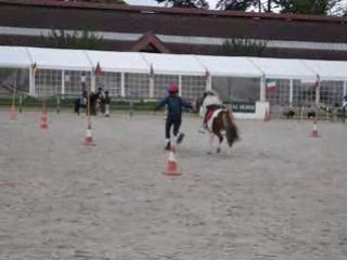 pony-games à jardy avec mabouille