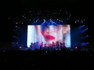 Can't Get You Out Of My Head (Kylie X Tour Madrid)