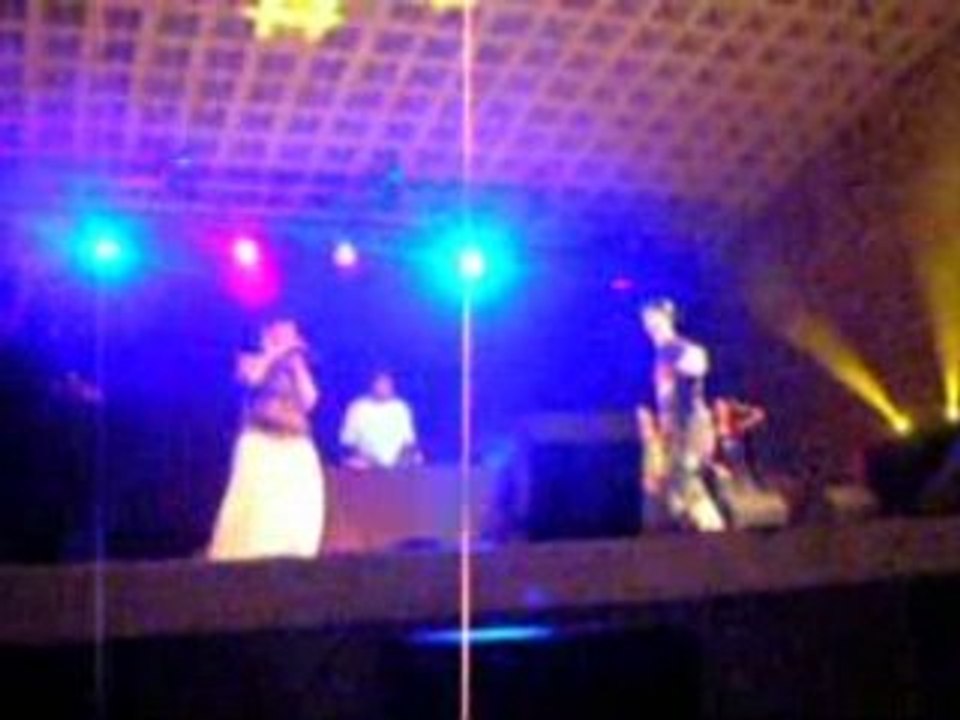 Sheryfa Luna & Lea Castel font le show !