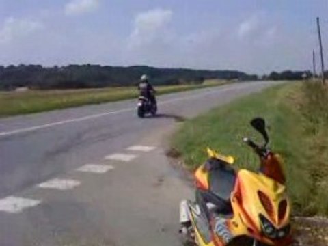 peti délire en scoot