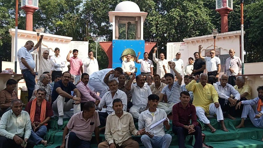 अलवर में UGC गाइडलाइन के विरोध में धरना, समता आंदोलन समिति ने जताया विरोध