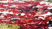 Campfire Meat Feast Recipe - Patties & Flatbread — 篝火肉类盛宴