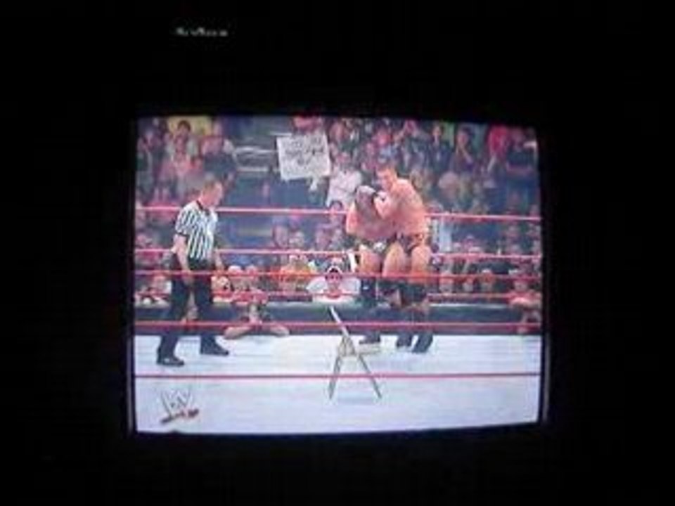 RKO sur chaise  last man standing