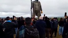Inauguración de estatua en homenaje a Ricardo Iorio
