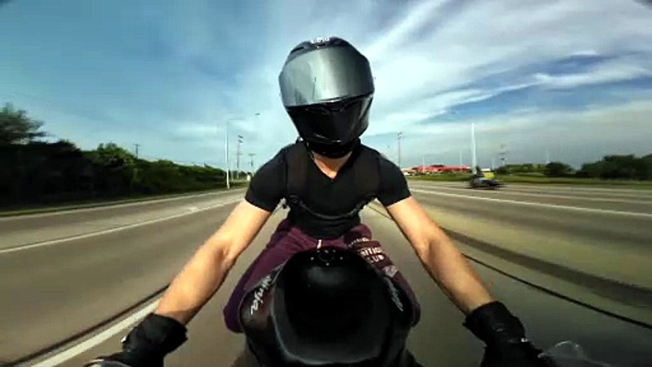 ride the highway rock the bus! - video Dailymotion