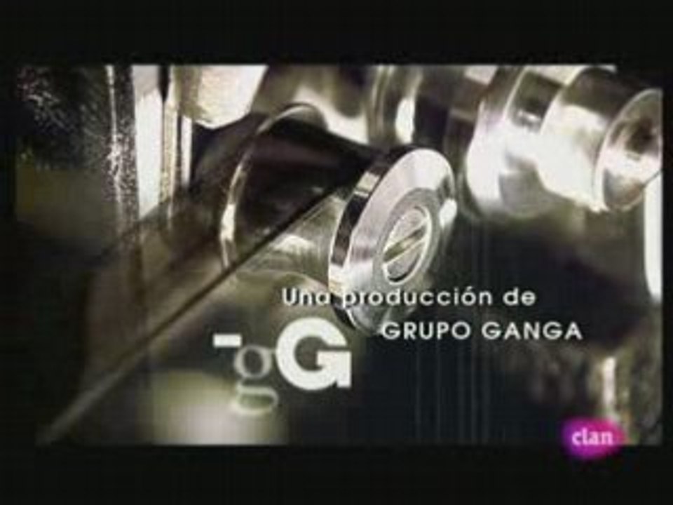 Clan cortinilla y vuelta publicidad