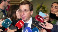 Almeida invita a Reyes Maroto "a pasar una noche en Sol" para comprobar la inseguridad