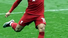 Midfielder_uses_bouncing_pass_20261003125149