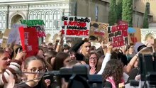 Il corteo a Firenze, centinaia di studenti in piazza