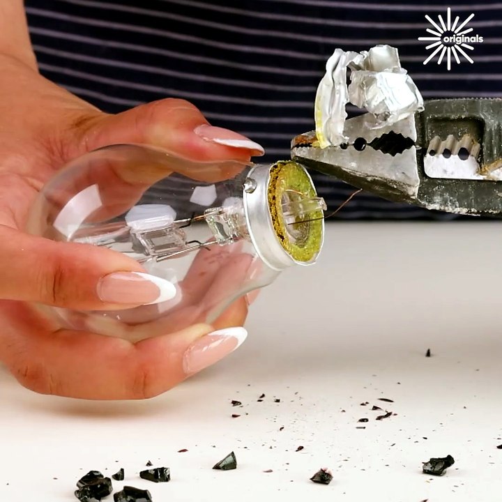 Create your own DIY mini projector! 🎥🤩 - video Dailymotion