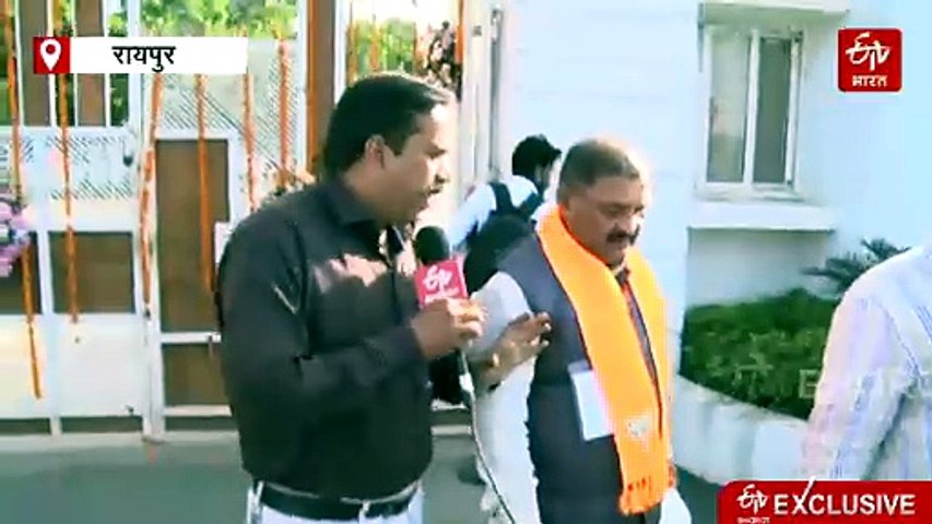 स्मृति ईरानी के छत्तीसगढ़ प्रवास पर संतोष पांडे का बयान, बोले- परिचयात्मक बैठक थी, फीडबैक जैसी नहीं कोई चर्चा