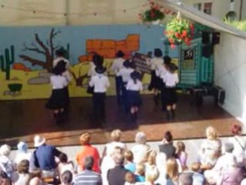 PREMIÈRE DÉMO DANSE COUNTRY BERNEX 2008