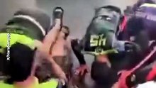 Sujud Syukur Relawan Karhutla Saat Hujan Turun Di Kalimantan Selatan