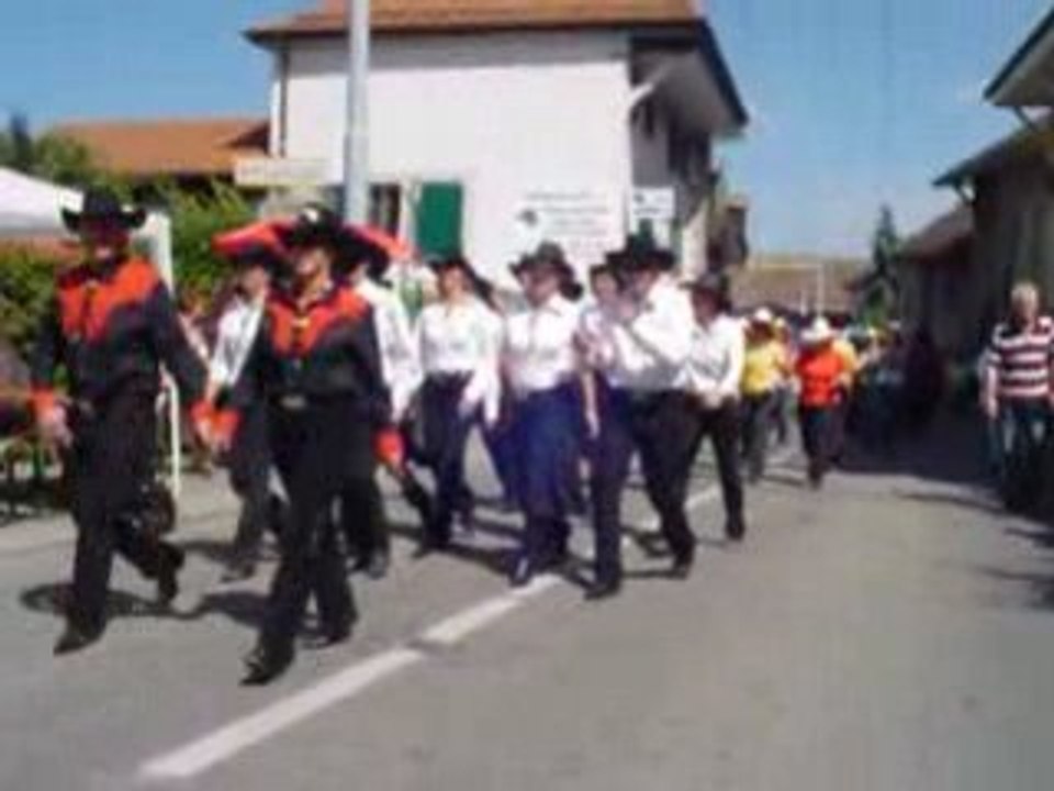APERÇU DU DÉFILÉ - FÊTE COUNTRY DE BERNEX (2008)