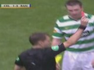 CELTIC 2-4 RANGERS CARTON ROUGE COUSIN
