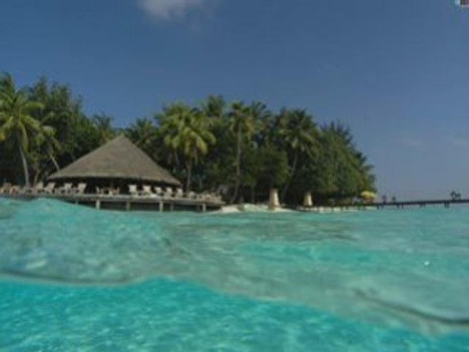 MAGNIFIQUE !! Lecture du CORAN par un Enfant