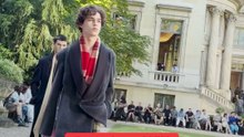 Notre journaliste @ghcmacer était au défilé @dior homme été 2027. Voici ce qu'il a vu.