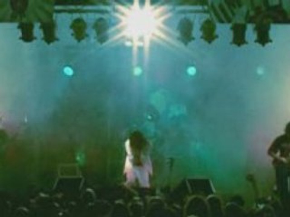 Mucc- rojiura boku to kimi e ( live wacken 2005 )