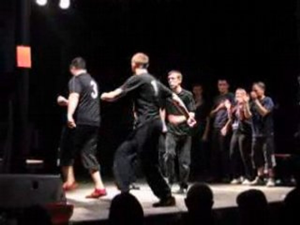Extrait de l'hymne 07-08 des Improbables