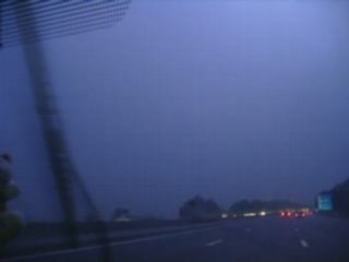 Orage pris sur l'autoroute