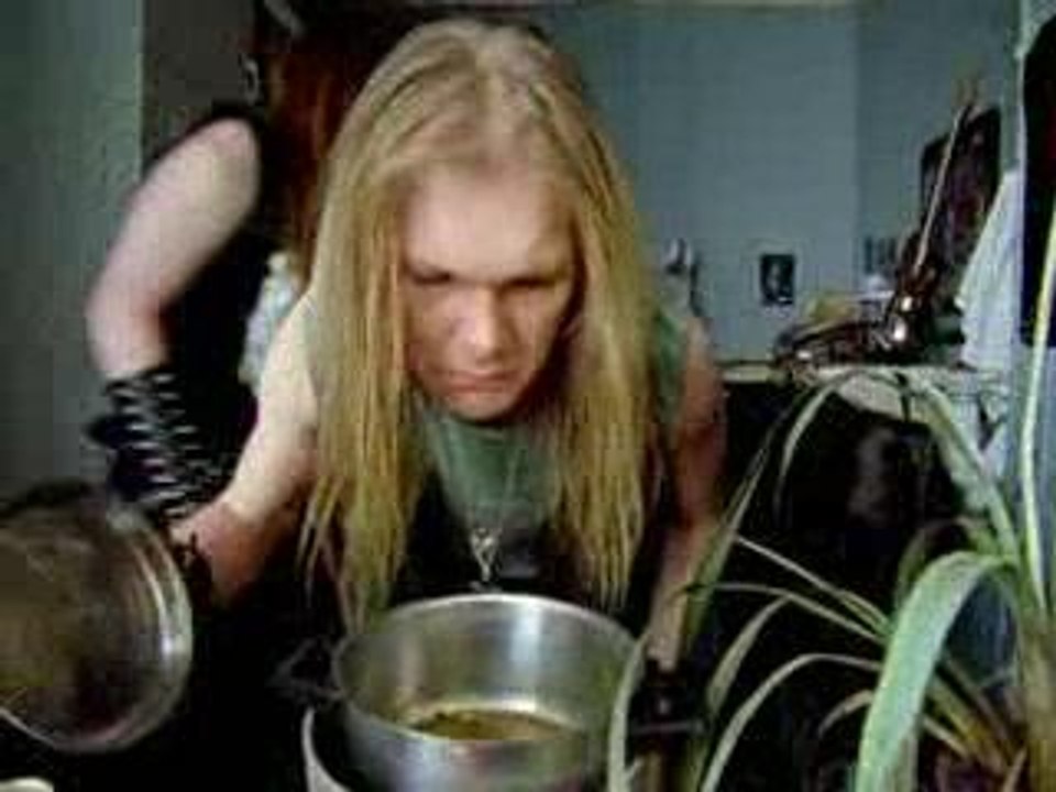 Publicité COOP - Black Metal