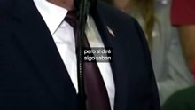 Vuelve Donald Trump a desligarse de Jeffrey Epstein durante mitin en Ohio
