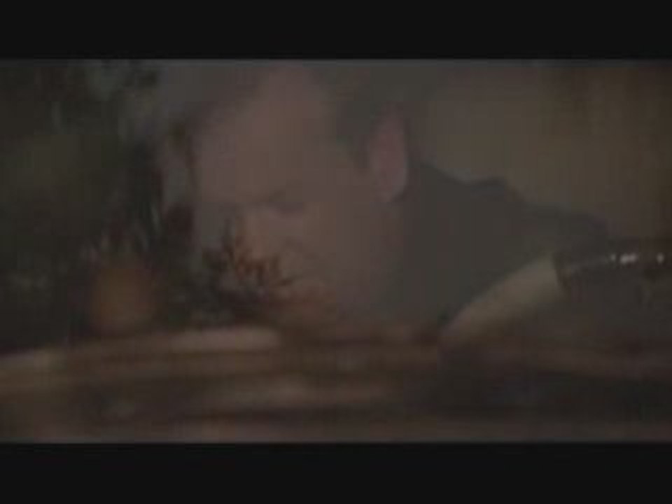 Kiefer Sutherland --　Audrey. It's Jack.