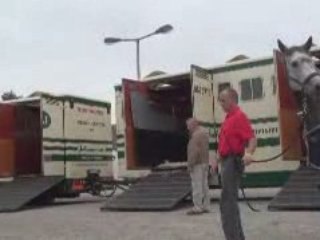 Depart de Junior d'Aix-La-Chapelle