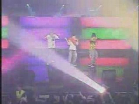 060915 Pop ya collar