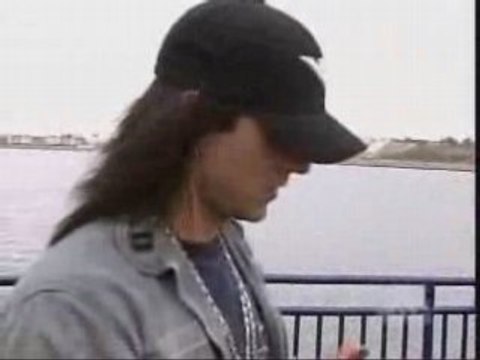 cris angel le magicien gothique . enorme