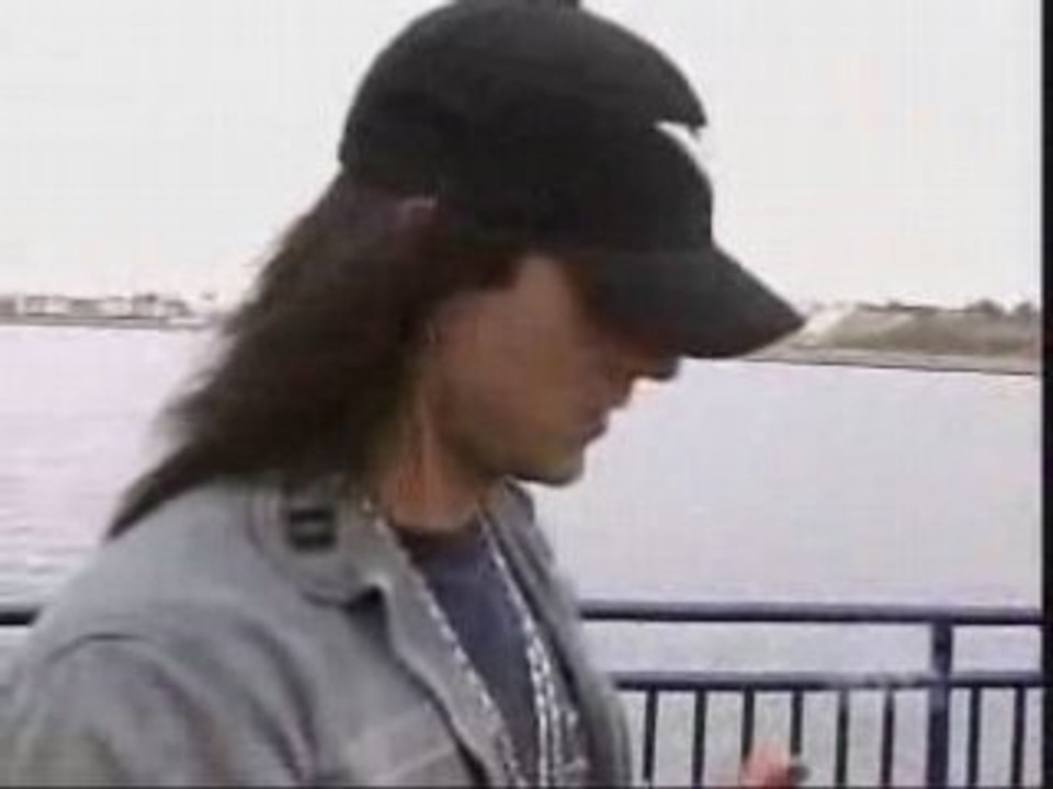 cris angel le magicien gothique . enorme