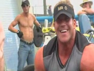 Muscle Beach - Joe Tong ,Shawn Lasley & Jay Cutler pt4