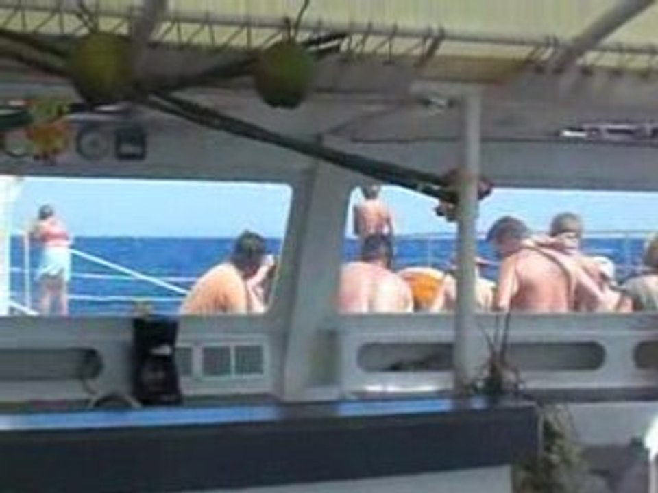 Maman a la barre du maxi catamaran