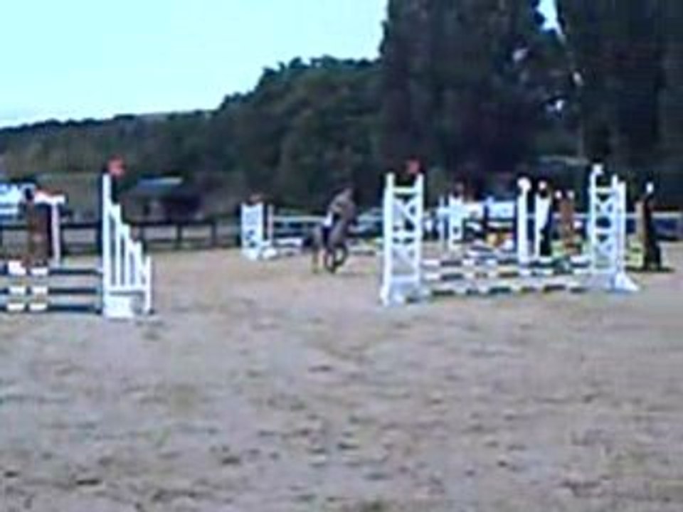 GWENDOLINE LETOUX/Zara en club4 3e prix st acquilain de pacy