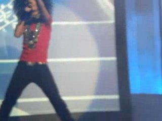 Bill Kaulitz Dancing to Wir Sterben Niemals Aus