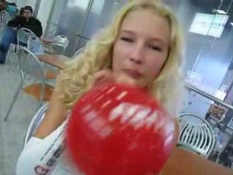 Автосалон 2008, девчонки