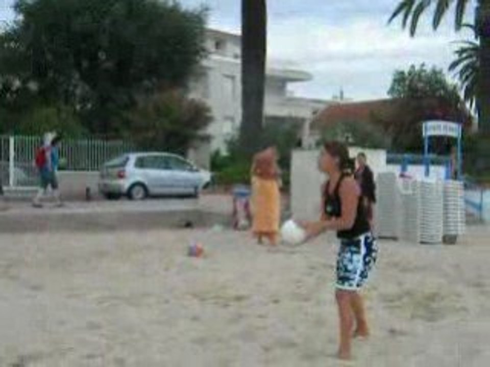 moi avec mon ciseau et puis ane lise