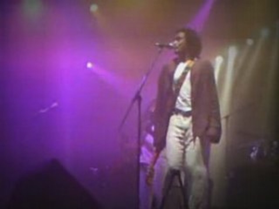 SPRING FRUITS ! FREEDOM by Gerald Toto (Toto Bona Lokua)