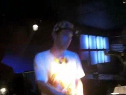 Astropolis 2008 - Feadz à La Suite (1)