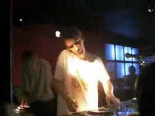 Astropolis 2008 - Feadz à La Suite (6)