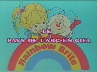 Rainbow brite blondine le pays couleur de l'arc en ciel