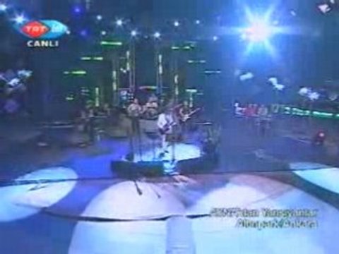 Bari Sen Unutma Beni - Ayna