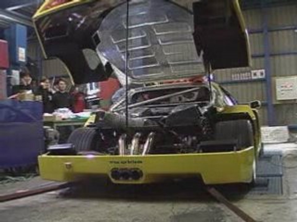 Ferrari F40 Turbo sur un dyno