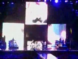 Give it 2 me Madonna, Sticky and Sweet Tour à Nice