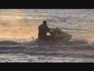 "Viré gadé" Démonstration de Jet-Ski sur le Maroni